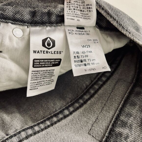 Levi's Low Pro Straight Jeans Women's 29 Mid-Rise Gray Wash Splatter Detail Hem - Picture 8 of 10